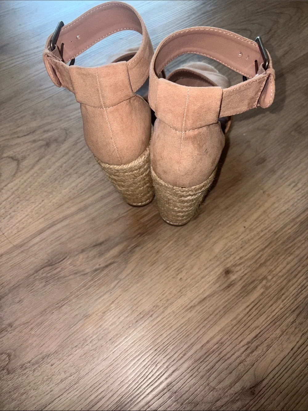 Women's Tan Suede Ankle-Strap Wedge Sandals espadrille rope pattern size 8.5 3in